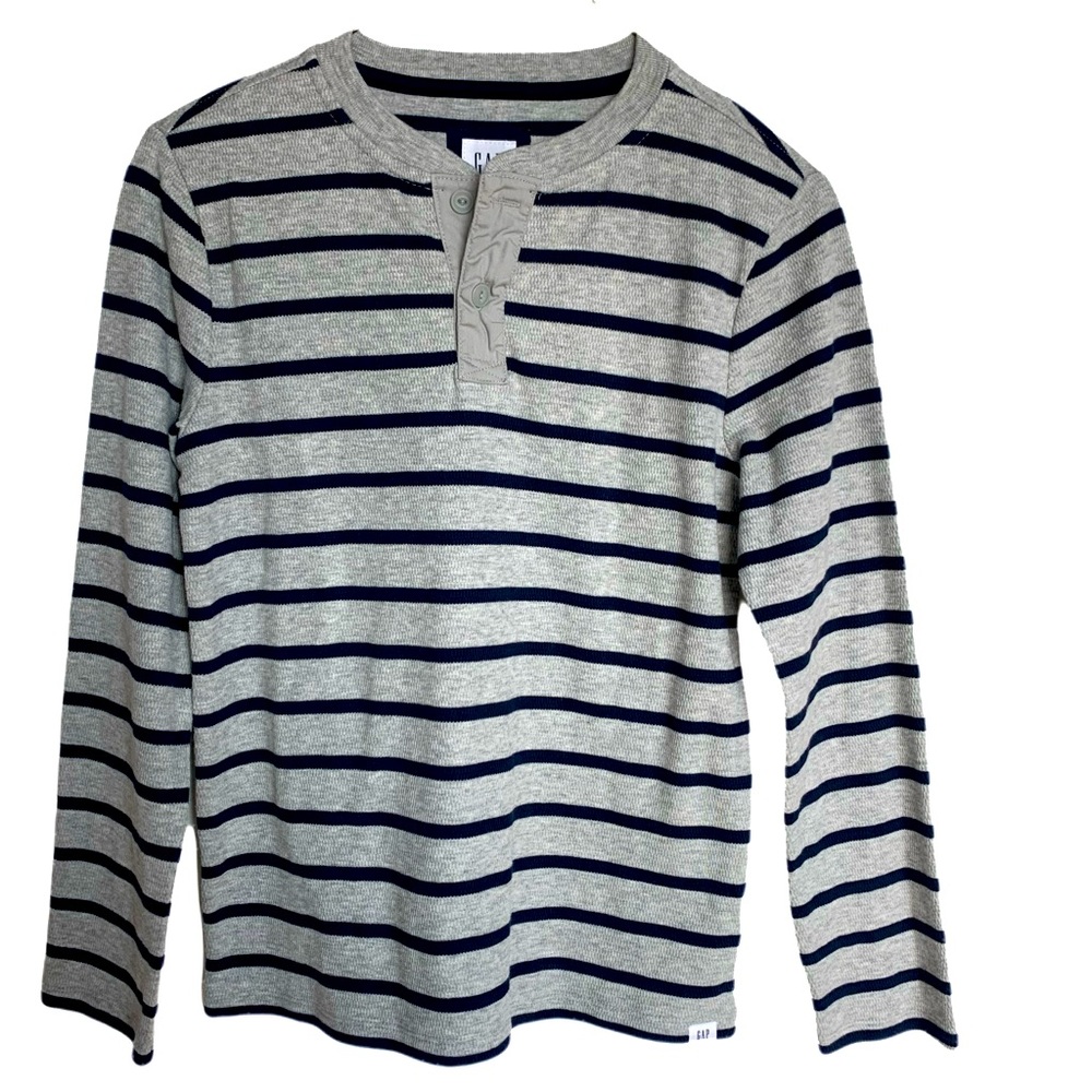 NWOT. GAP Kids Henley Waffle-Knit. Long sleeve. L